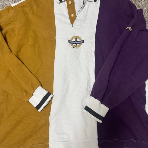 일본판 GRAND MONARCH 긴팔카라티 사이즈 105