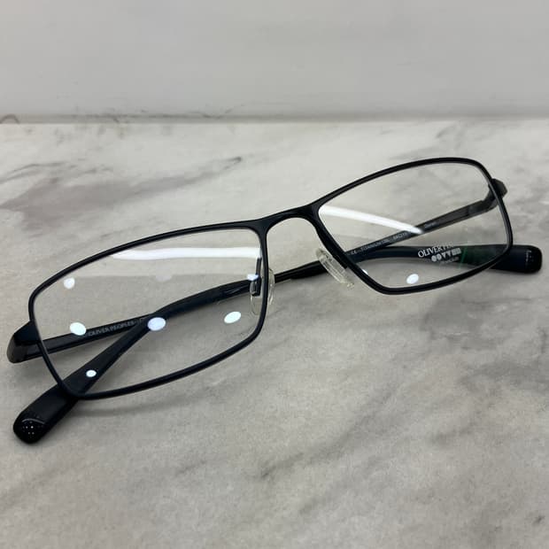 올리버피플스 Oliver Peoples 블랙 스퀘어 메탈 안경테