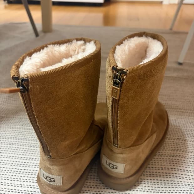 어그 Ugg 210-215