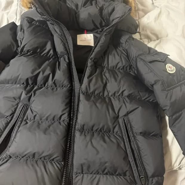 4 (26년구매) 25fw 몽클레어 마야프 블랙