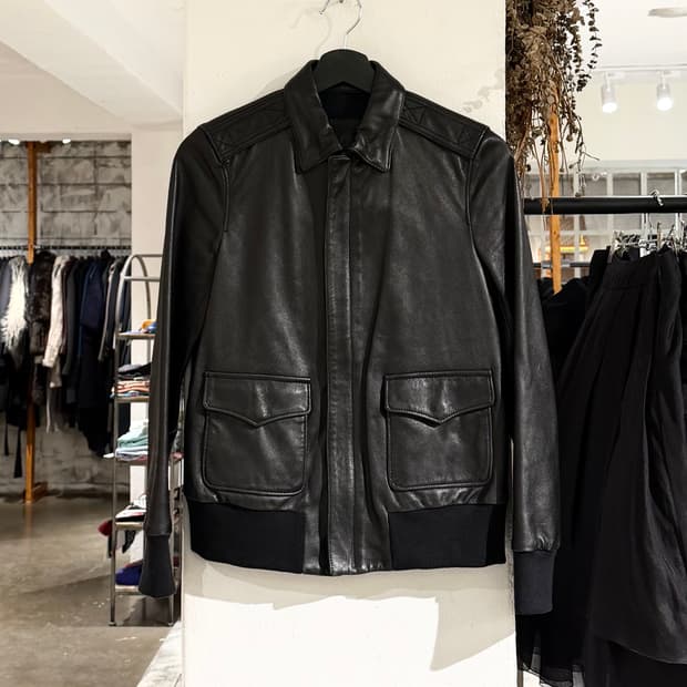 r13 블랙 투포켓 레더 자켓