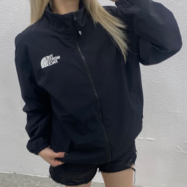 노스페이스 로고 블랙 바람막이 M