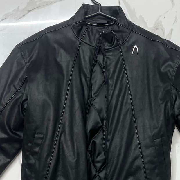 아캄 파이핑 레더 자켓 2사이즈