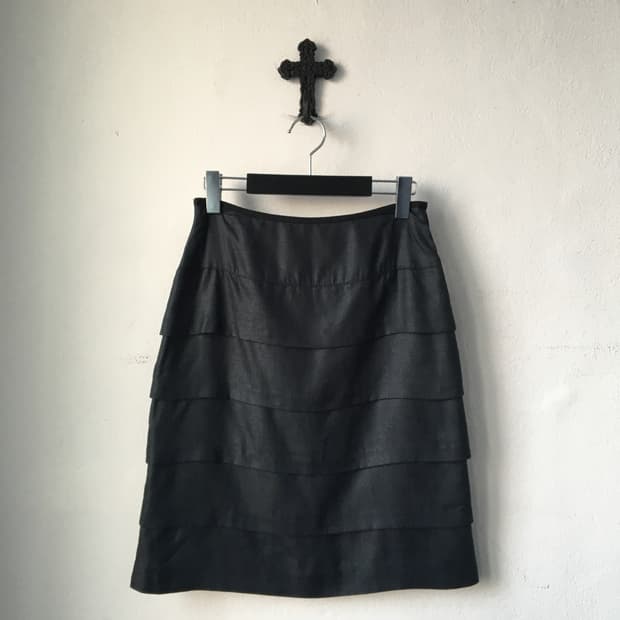Layer point midi skirt