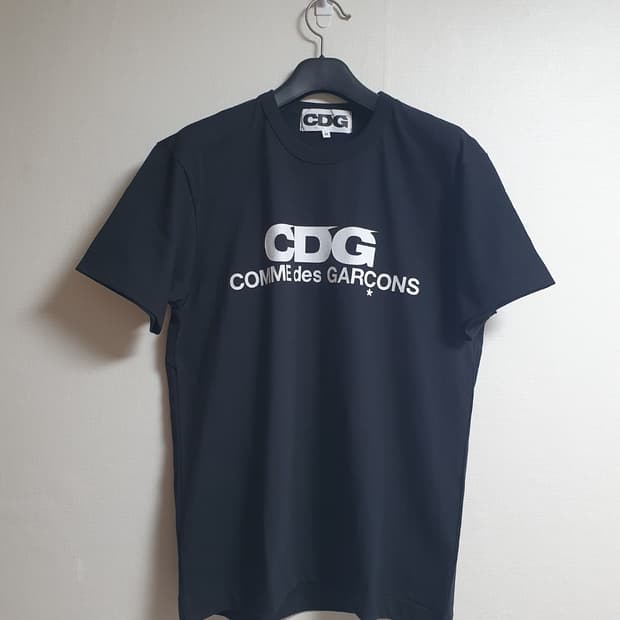 CDG 꼼데가르송 로고 반팔티 블랙 M