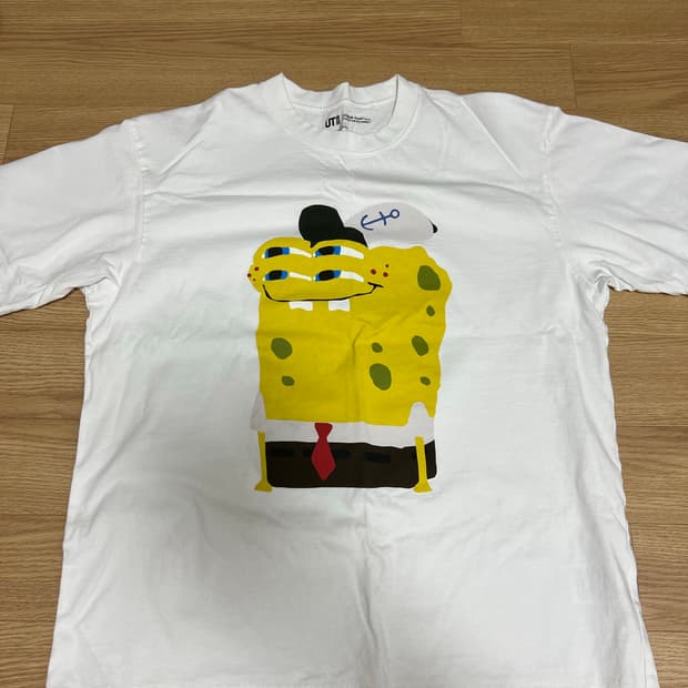 유니클로 cpfm 스폰지밥 M