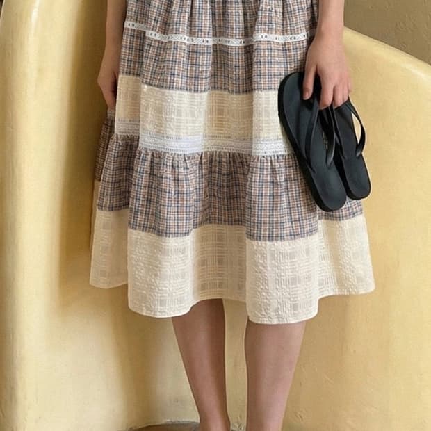 SINOON Smocking Color Block Flare Skirt