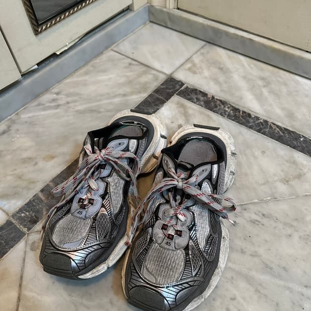 발렌시아가 3xl 뮬