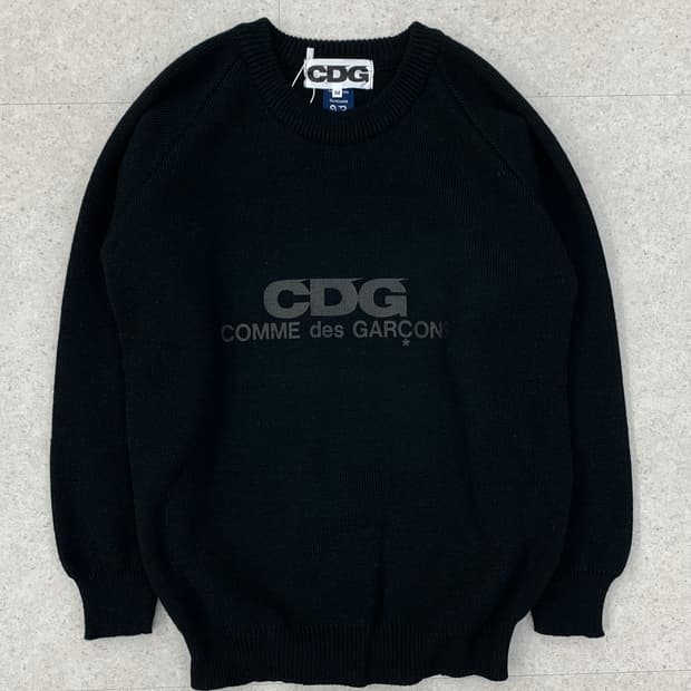 Comme descarcons 꼼데가르송 CDG 크루넥