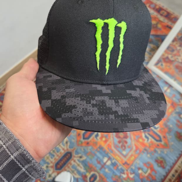 몬스터 에너지 디지털 카모 메쉬 스냅백 모자 프리 