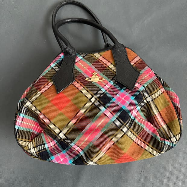 비비안웨스트우드 체크 토트백 핸드백