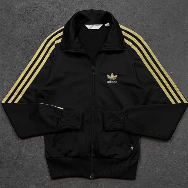 Adidas 금장 빅로고 저지 