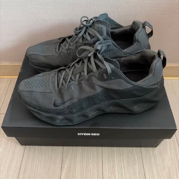 나이키 혜인서 아바로버 블랙 270