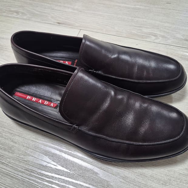 프라다 스포츠 로퍼 다크브라운 275 8.5