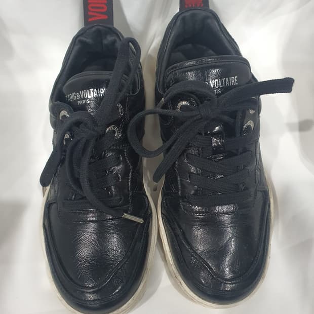 Zadig & Voltaire의 가죽 스니커즈