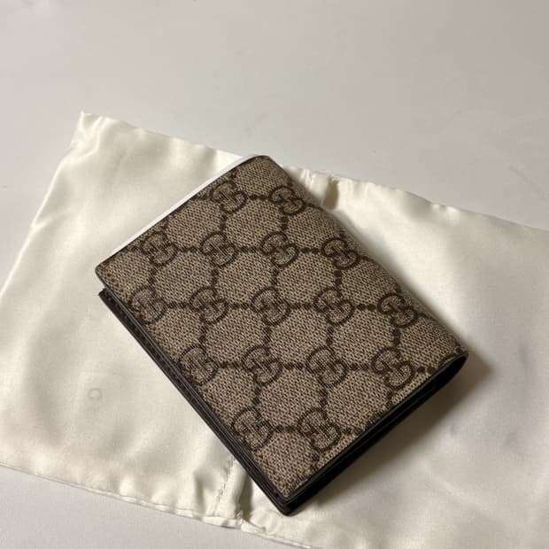 새상품] 구찌 GG디테일 반지갑 풀박스