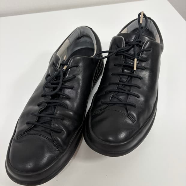 270) 캠퍼 차시스 레더 슈즈 블랙(42)