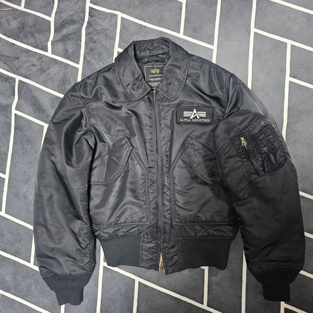 알파인더스트리 CWU-45P 항공점퍼 블랙