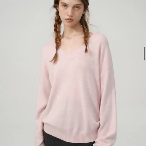 더바넷 pink plain v neck knit 니트 