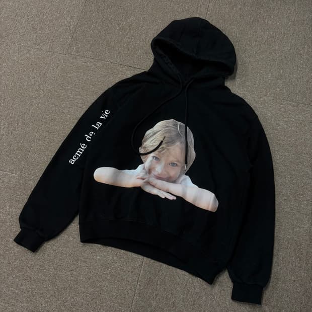  아크메드라비 후드