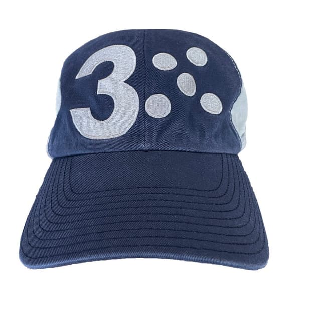 더콜디스트모먼트 3 캡 L