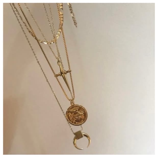 소윰 팬던트 레이어드 목걸이