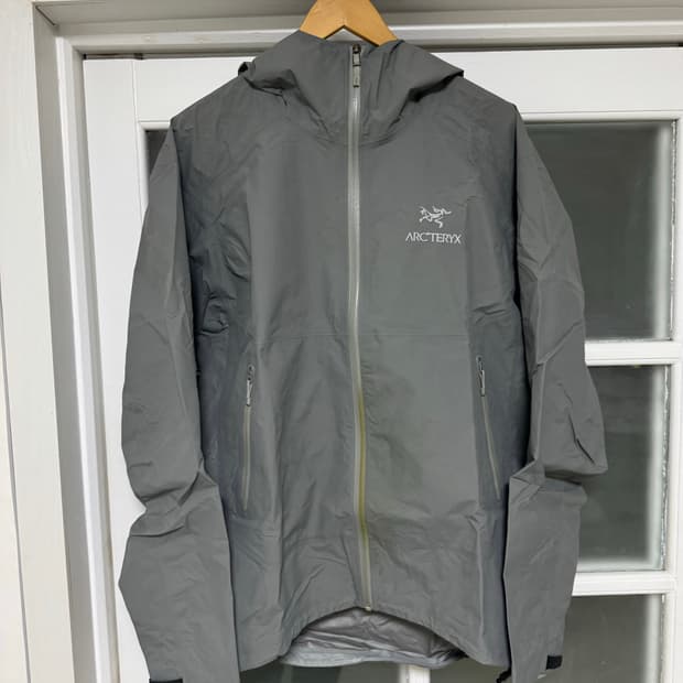 L 아크테릭스 제타 sl 그레이 (크립토크롬) 고어텍스 자켓