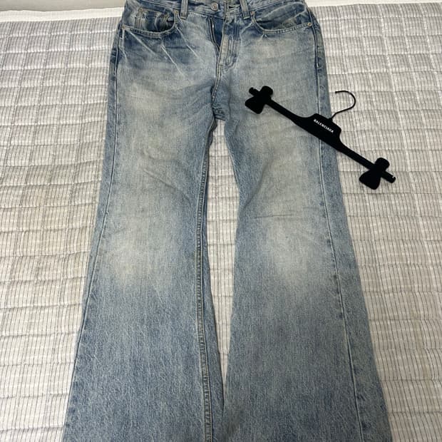 [XXS] 22FW 발렌시아가 플레어 데님 팬츠