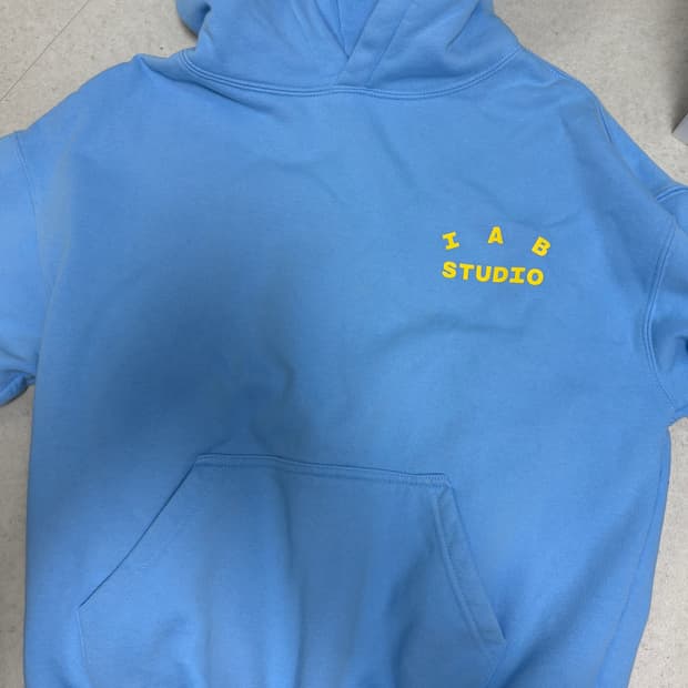 아이앱 스튜디오 후드 스카이 블루 레몬 M 사이즈