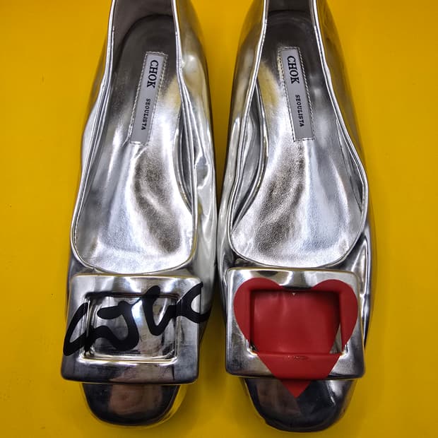 CHOK SEOULISTA 실버 하트 플랫 240