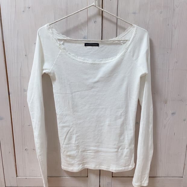 브랜디멜빌 레이스 화이트 롱슬리브 티셔츠