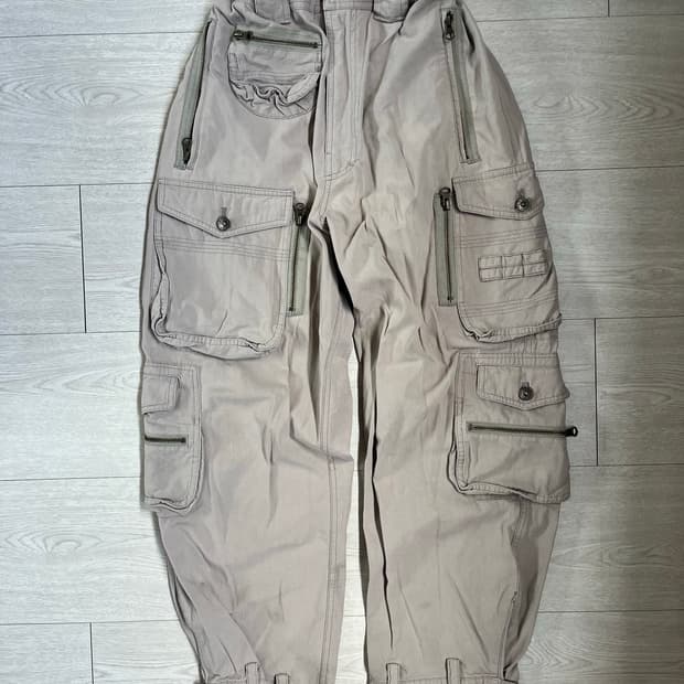 Hyeinseo SS21 cargo pants 1사이즈