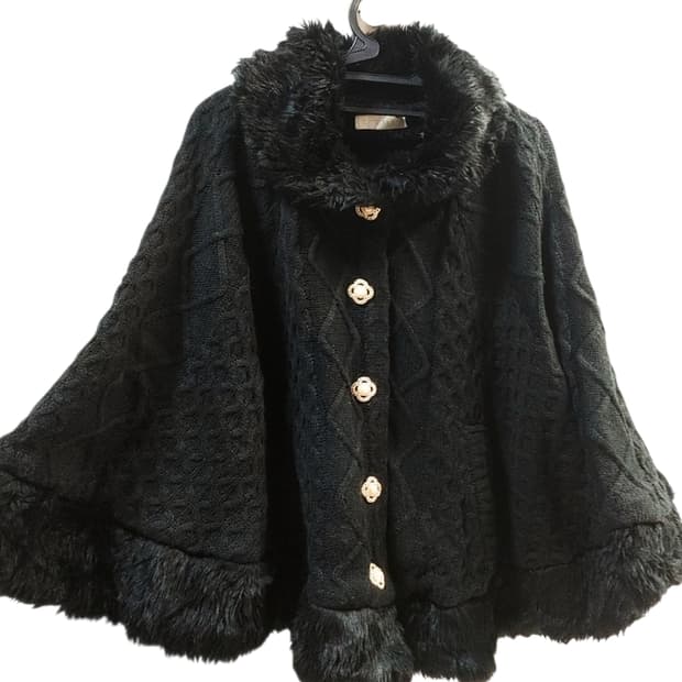 세실맥비 니트망토 판쵸 케이프 퍼 코트 자켓 핀터깔 캐캐체 대장 달천펑크