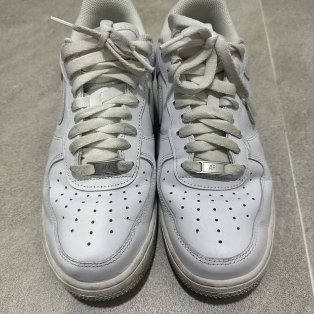 나이키 에어포스 260