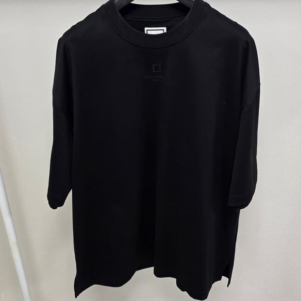 25ss 우영미 로고 코튼 오버핏 반팔 티셔츠 50사이즈 블랙 판매