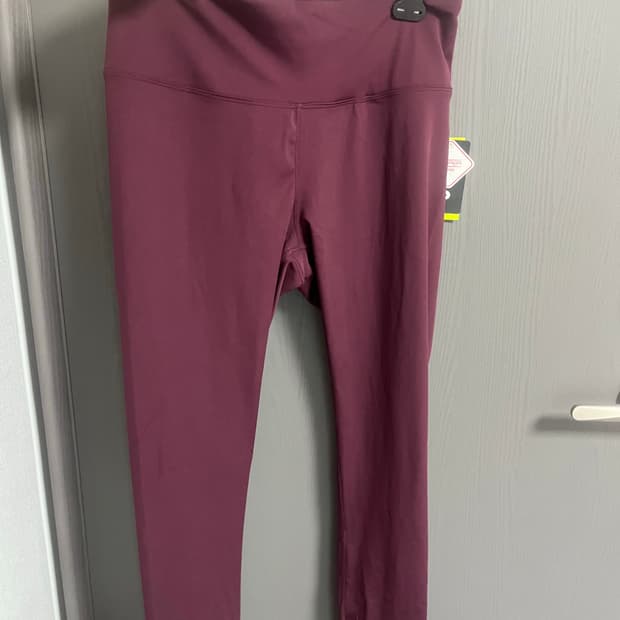 로즈브라운 미사용 택 보유 레깅스 