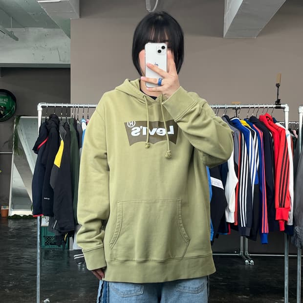 LEVI'S 로고 프린팅 후드 티셔츠
