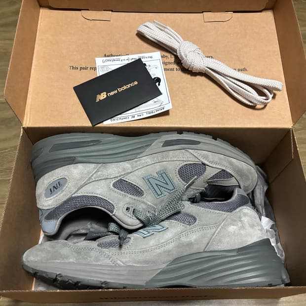 뉴발란스 x 디스이즈네버댓 991v2 메이드 인 UK 그레이 260