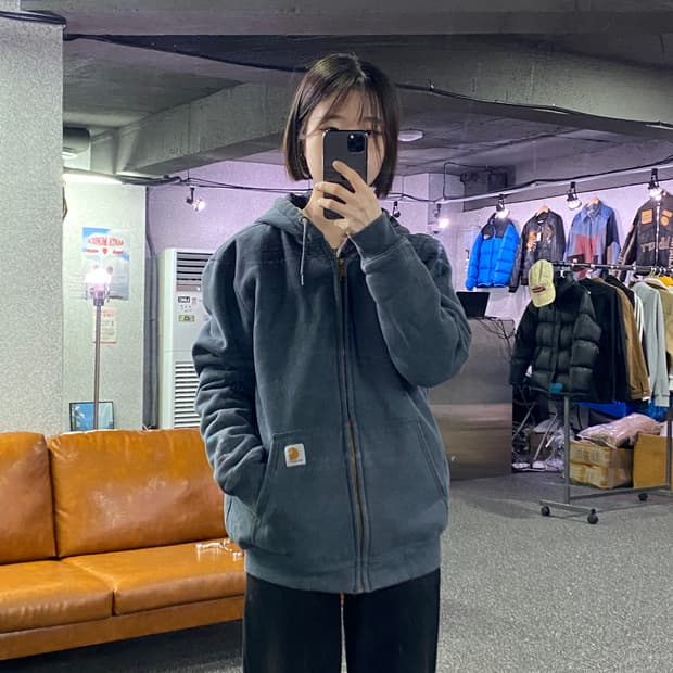 칼하트 로고 헤비웨이트 차콜 후드집업 B3604