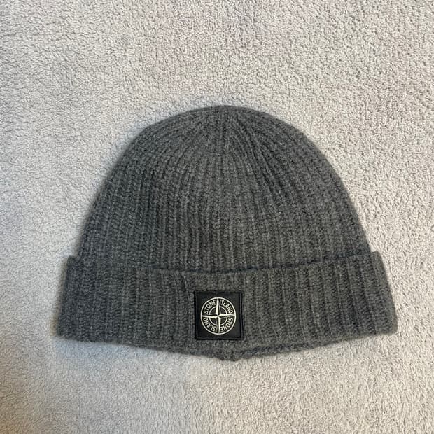 스톤아일랜드 비니