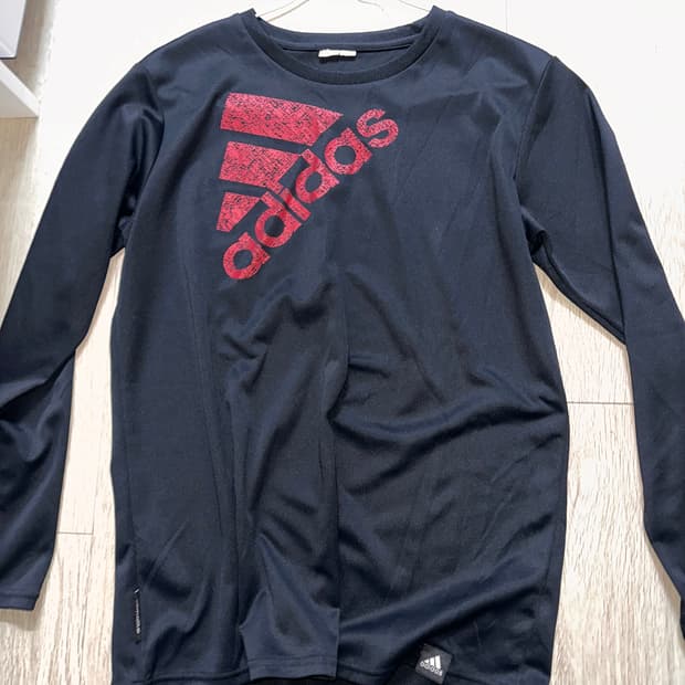 Adidas 티