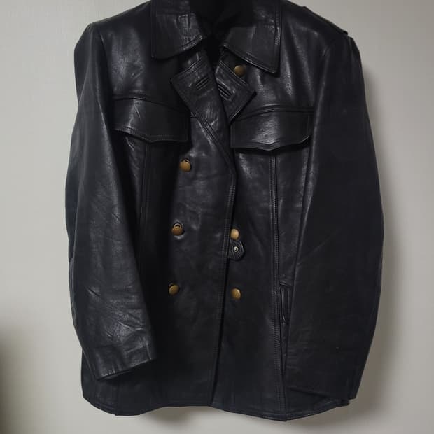 German 80s heavy leather coat