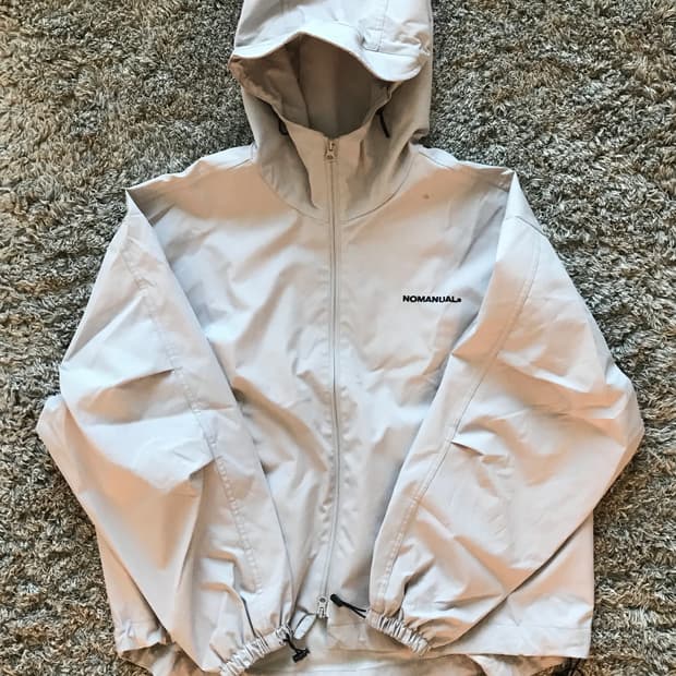 NOMANUAL PENON WIND SHELL