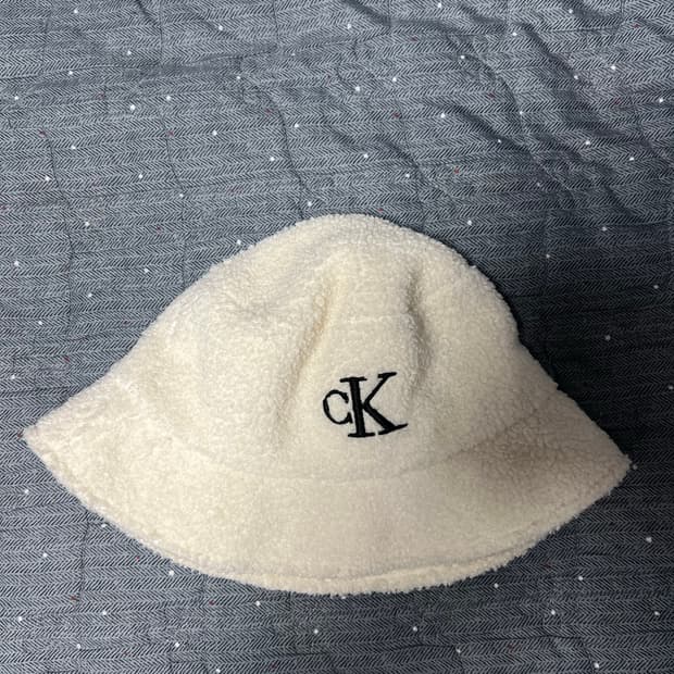 캘빈클라인 버킷햇