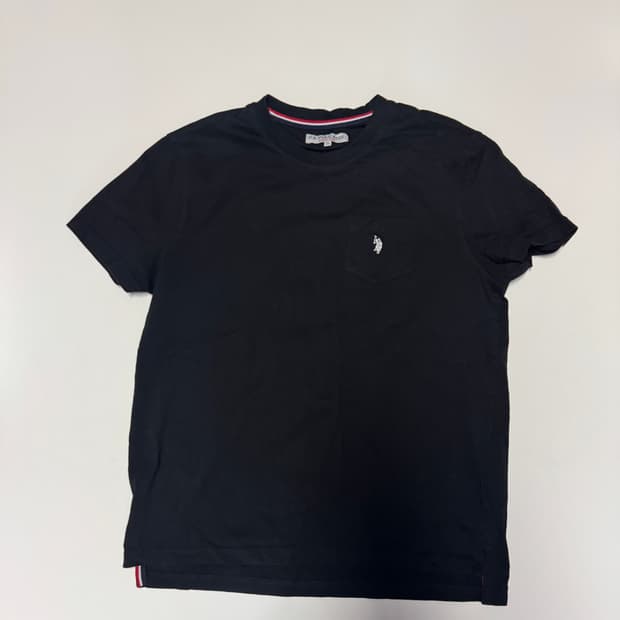 us 폴로 아센 24년도 원 포켓 반팔 티셔츠 블랙