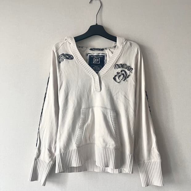 ZOY 후드 티셔츠