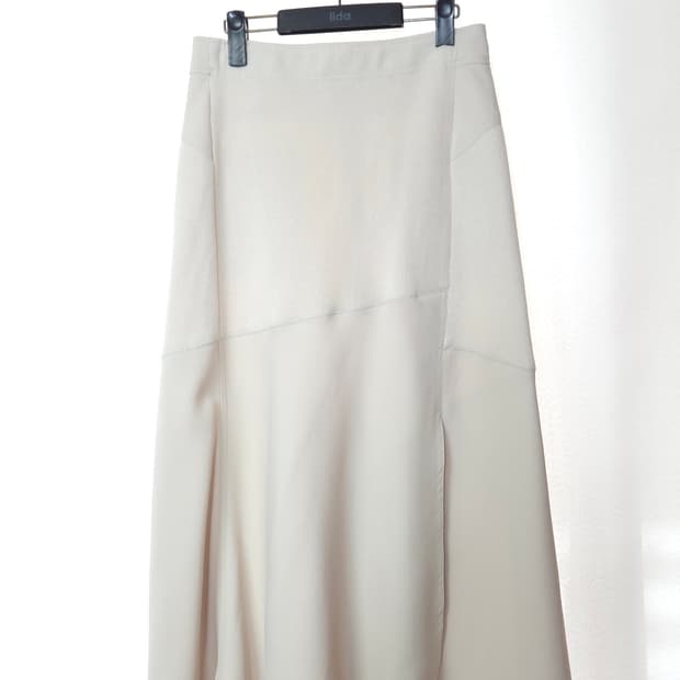 한섬 시스템 2022 리브드 믹스 언밸런스 롱스커트 67-98