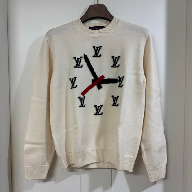 루이비통 클락 인타르시아 니트 M사이즈