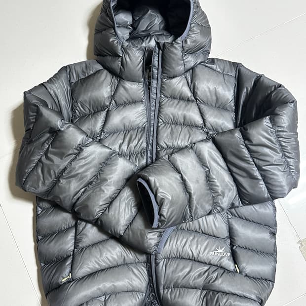 썬러브 후디드 플라이 라이트 다운