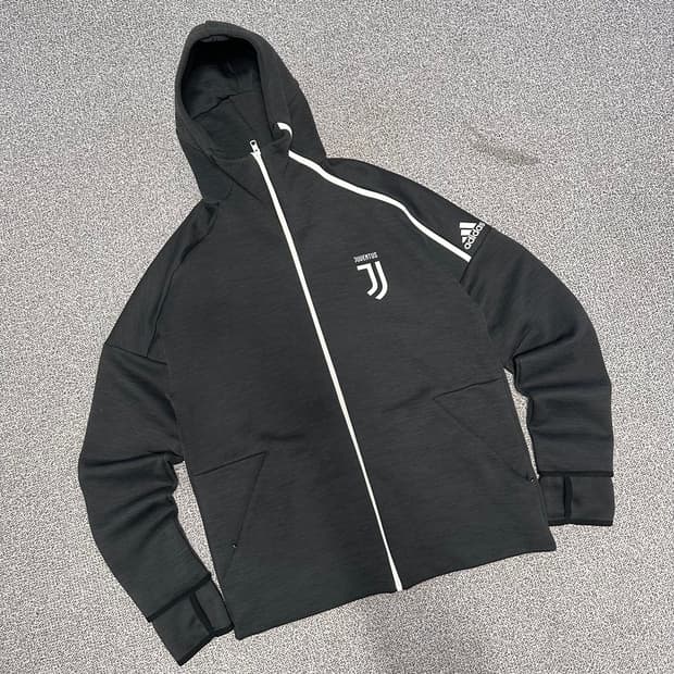 아디다스 유벤투스 후드집업